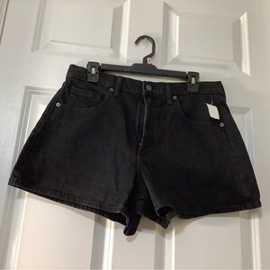 Universal Thread high rise 90’s cut off  Black Jean Shorts size 10 R NWT.